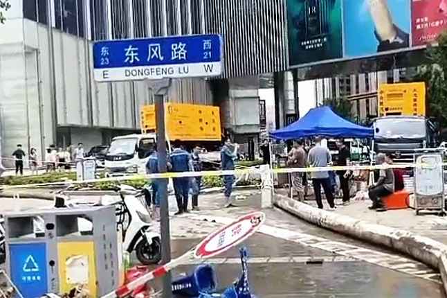 竞技宝-竞技宝（中国）一站式服务官网排涝突击队在排涝现场